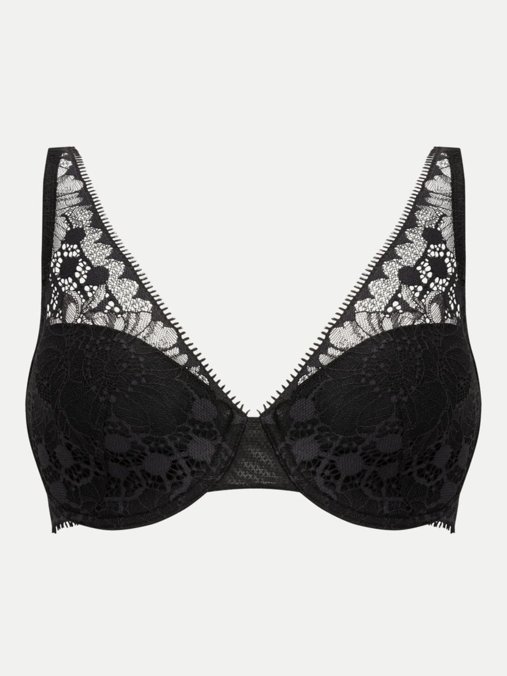 Chantelle Day To Night Plunge BH -