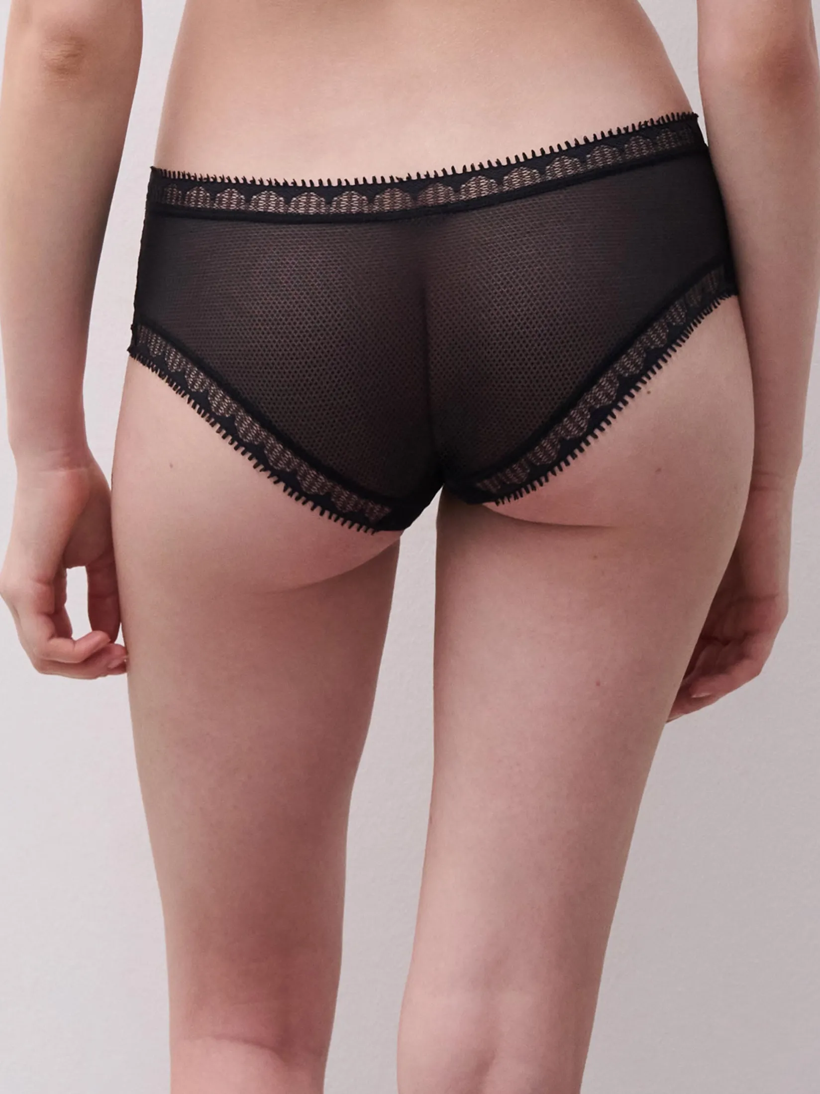 Chantelle Day To Night Shorty -