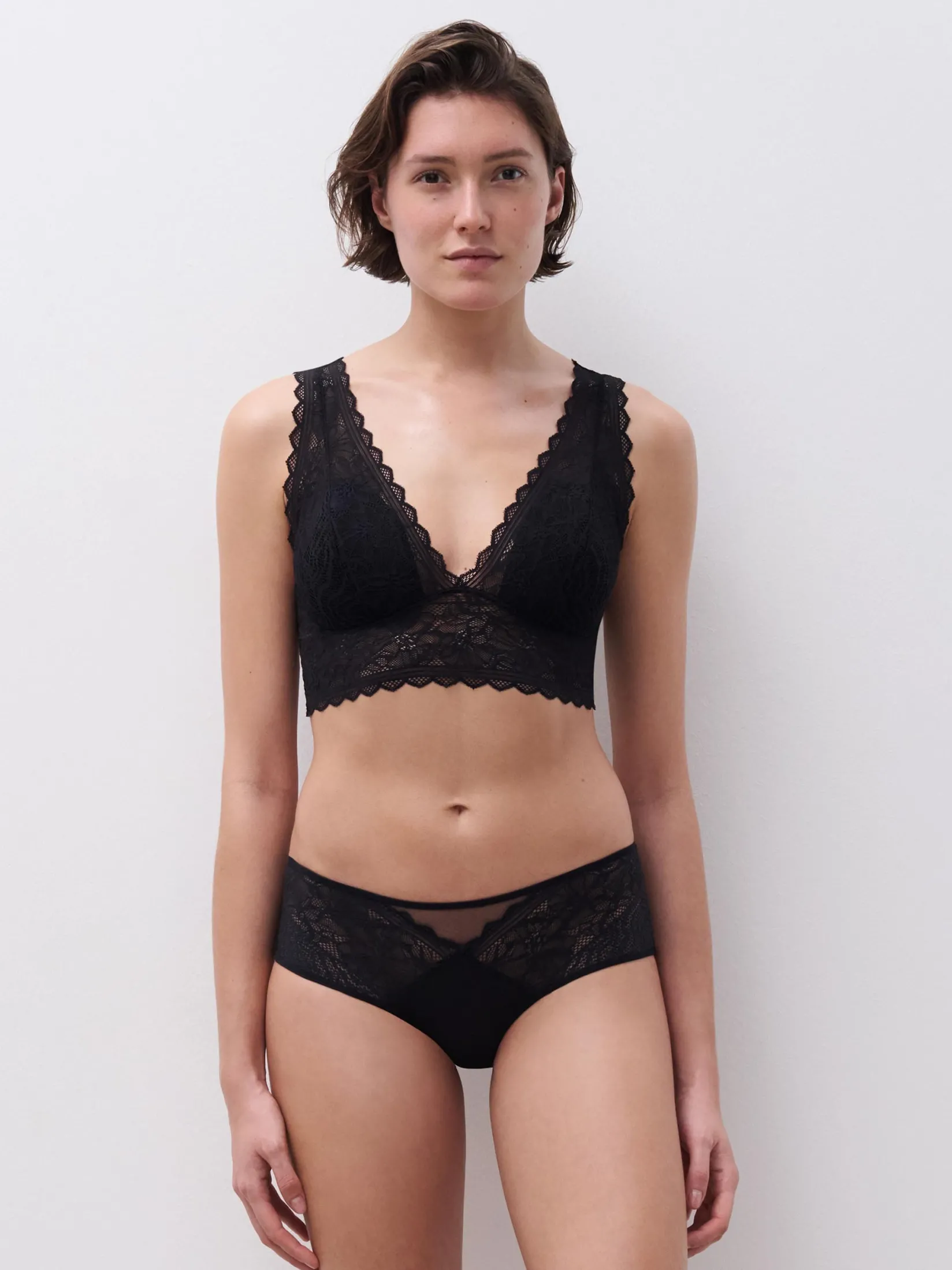 Chantelle EasyFeel Floral Touch Bralette -
