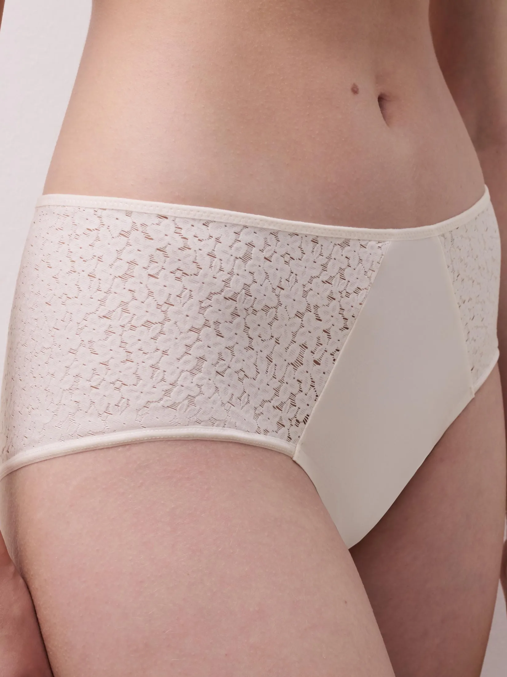 Chantelle EasyFeel Norah Shorty -