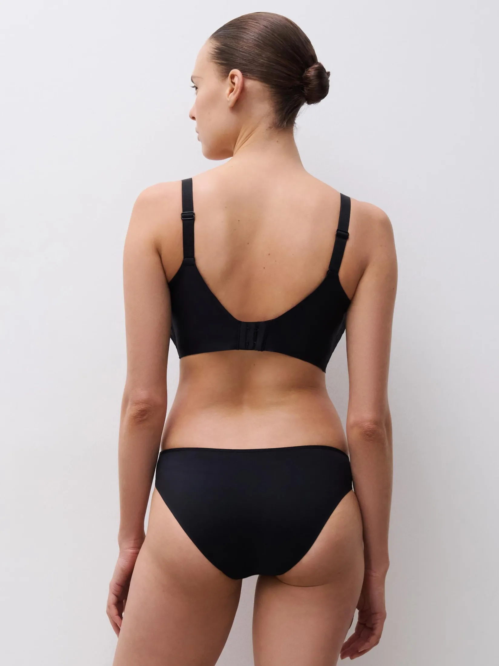 Chantelle GRAPHIC SUPPORT Beugelloze BH -
