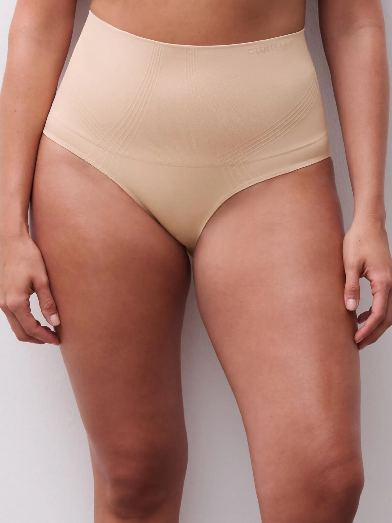 CHANTELLE LAB SMOOTH COMFORT Smooth Comfort Shapewear - High waist Brief -