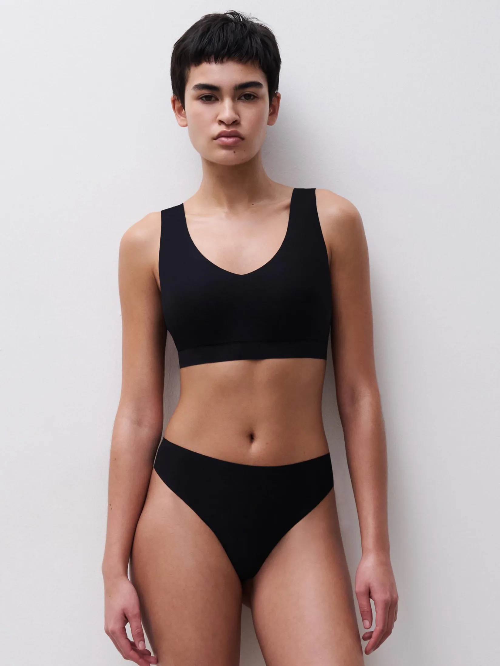 Chantelle Softstretch String -